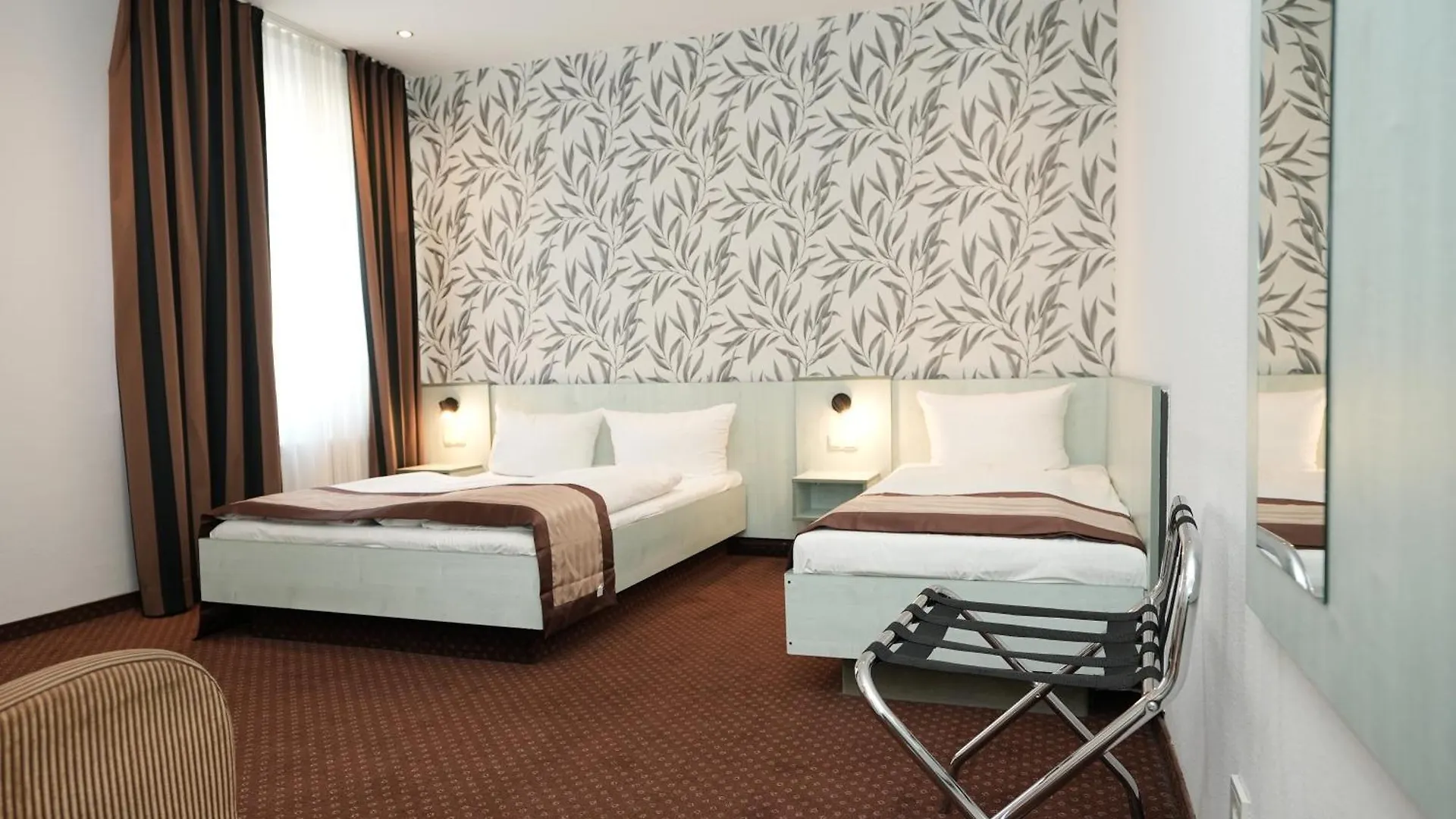 Hotel Attache An Der Messe Frankfurt am Main