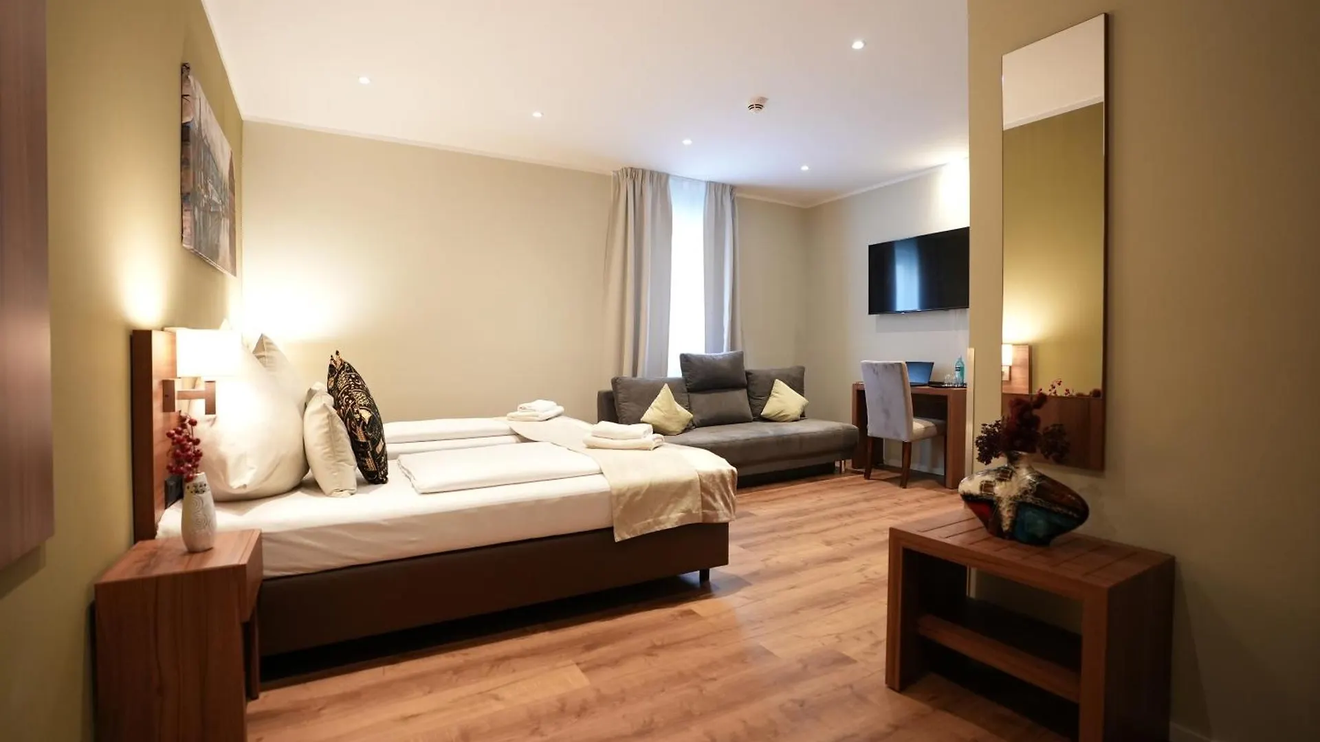 Hotel Attache An Der Messe Frankfurt am Main